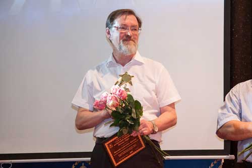 Победителем ежегодного городского конкурса «Человек года-2017» в номинации «Наука» стал сотрудник АО «ГНЦ РФ – ФЭИ» Виталий Хрячков.