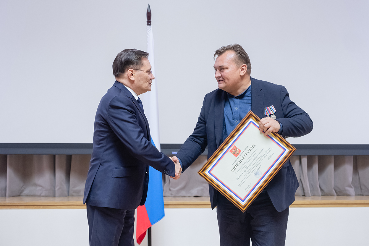 Ученые ГНЦ РФ — ФЭИ получили почетные грамоты от Президента Российской Федерации