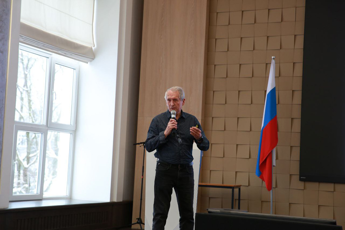 Задачи обеспечения расчётов реакторов надёжными ядерными данными обсудили в ГНЦ РФ – ФЭИ