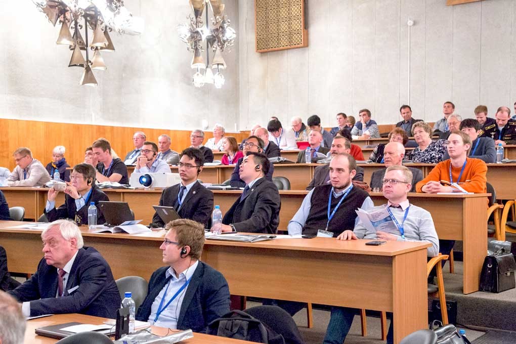 Ведущие мировые специалисты по ядерной энергетике собрались на конференции в Обнинске.